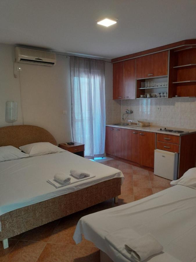 Apartmani In Budva Buitenkant foto