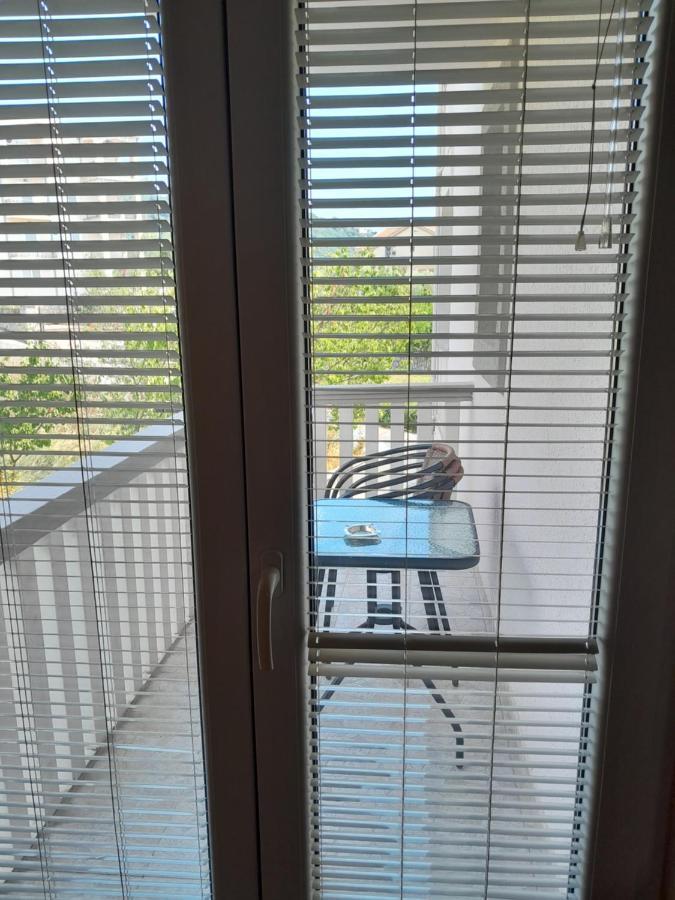 Apartmani In Budva Buitenkant foto