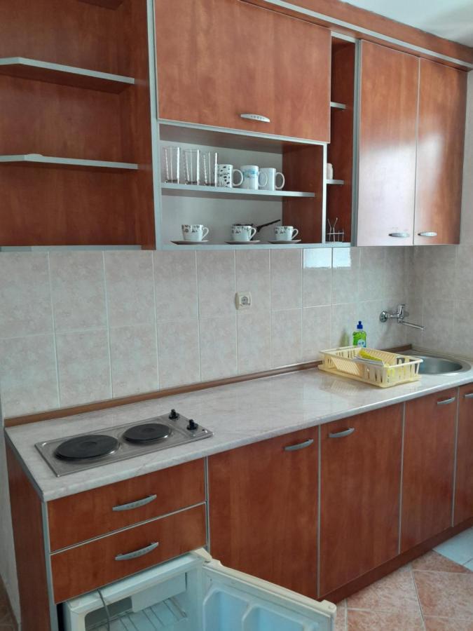Apartmani In Budva Buitenkant foto